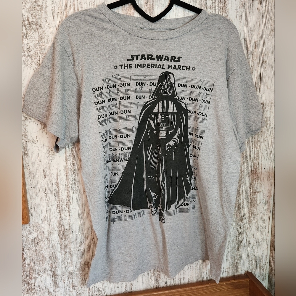 Star Wars Gray T-Shirt with Darth Vader Print
